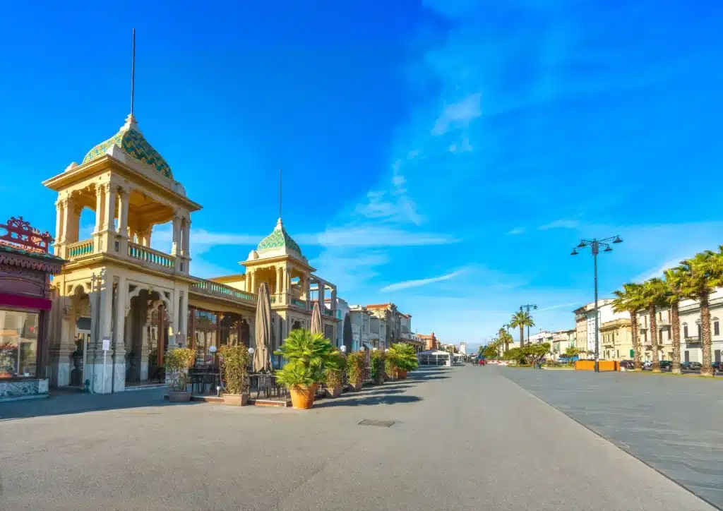 passeggiata di viareggio